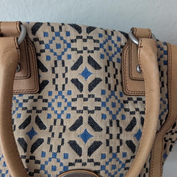 Patterned Fossil Purse - Picture 5 of 5